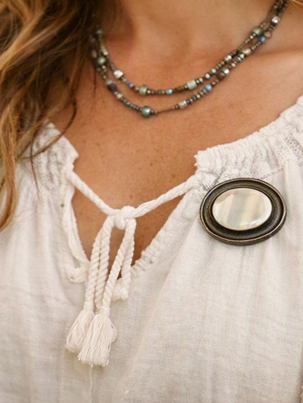 Elegant Vintage Mexico 925 Mother of Pearl cabochon Brooch/Pendant